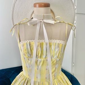 JANELLE The Vibrant Dress